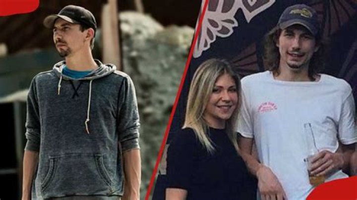 Parker Schnabel Wedding, Partner, Dating, Who Is, Net Worth, Wife