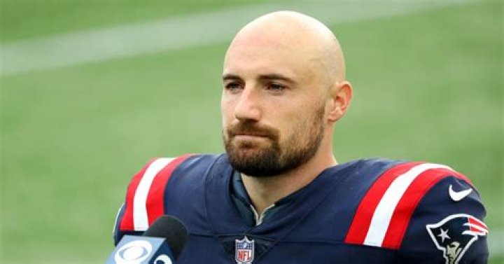 Patriots Hosting Rex Burkhead On Visit