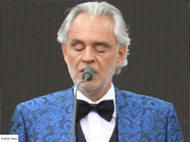Photo Le t&eacute;nor Andrea Bocelli dans le "Danse avec les stars" italien