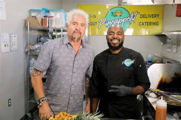 Political Leanings Of Celebrity Chef Guy Fieri Revealed: 'Dem' Or 'Pub'?