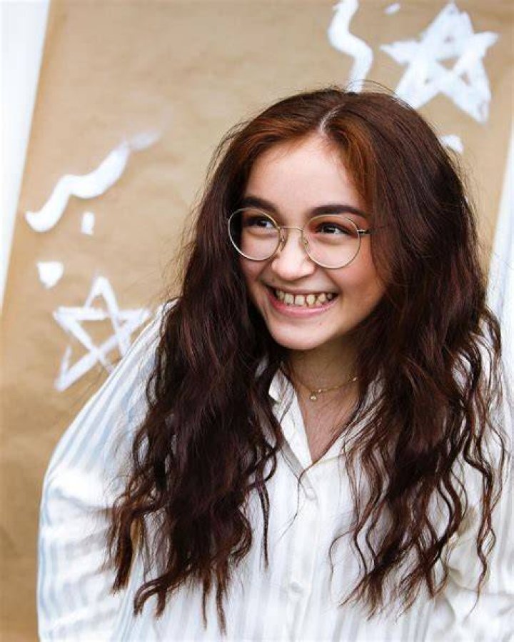 Qui&eacute;n es Anna Cathcart, la actriz que hace de Kitty en Xo, Kitty y To