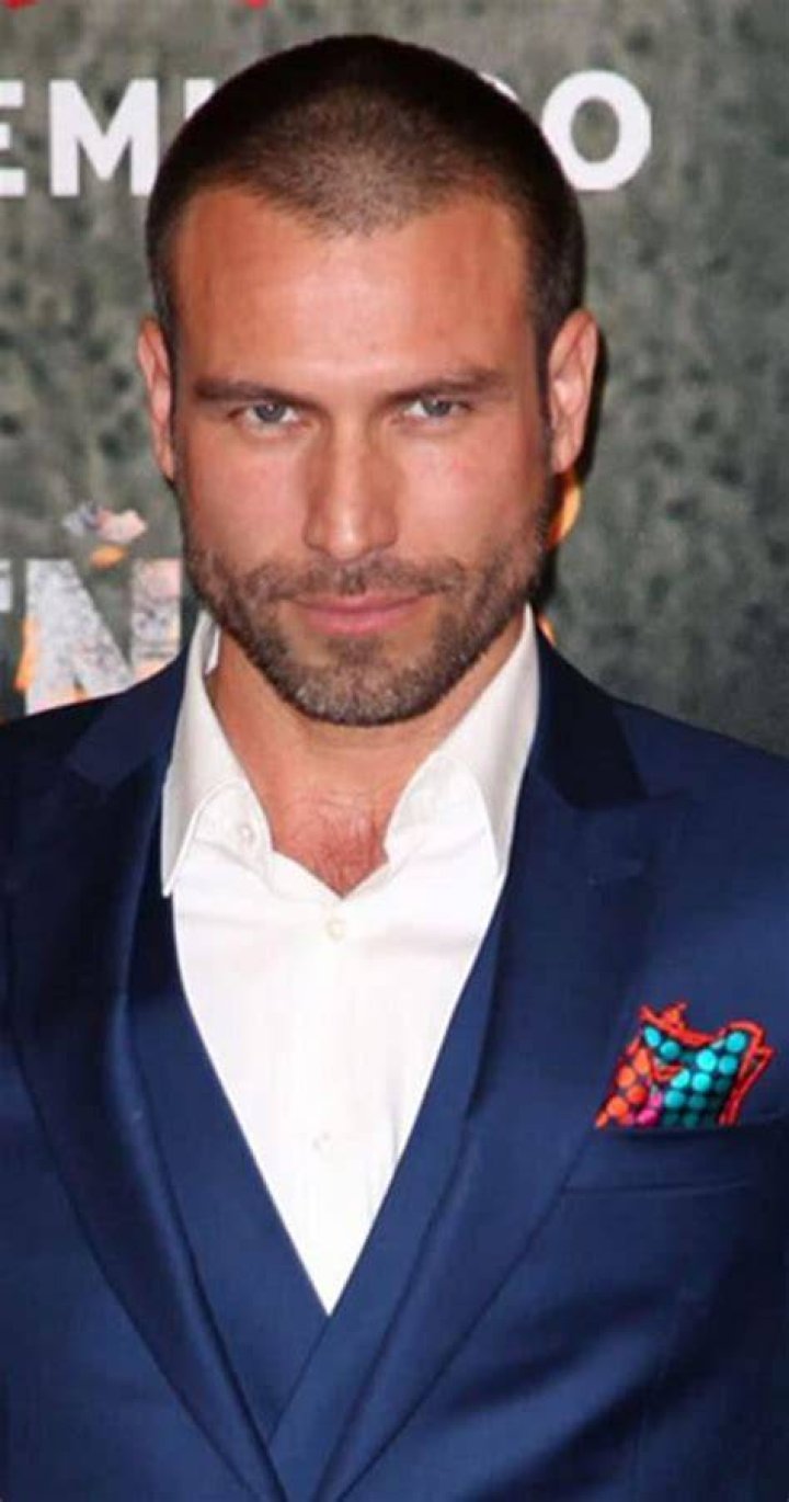 Rafael Amaya Bio Age Height Wife Net Worth Other Facts Riset