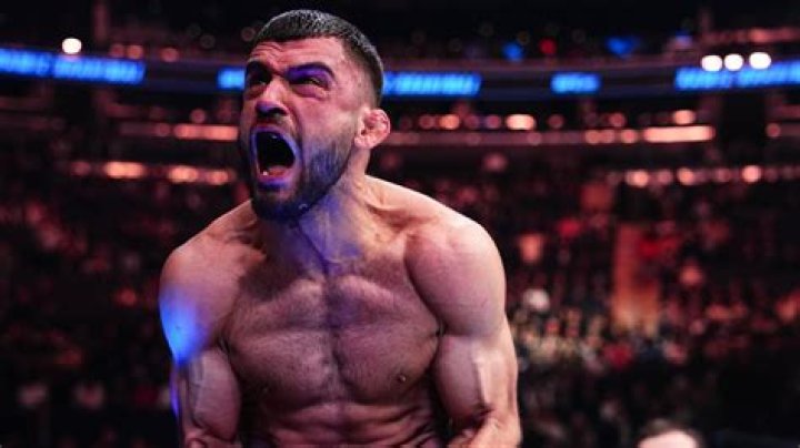 Ramiz Brahimaj Ear And Injury: Age, Wiki, Biography, Weight, Height, Girlfriend, Ethnicity