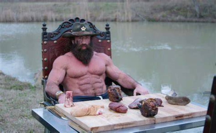 Raw eater &ldquo;Liver King&rdquo; facing backlash for alleged steroid use Tubefilter