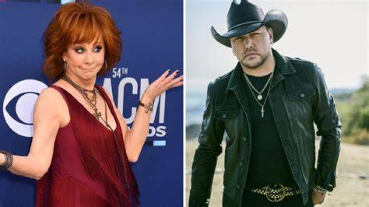 Reba McEntire Stands Tall &ldquo;Small Town Is As Country As Country Gets&rdquo;