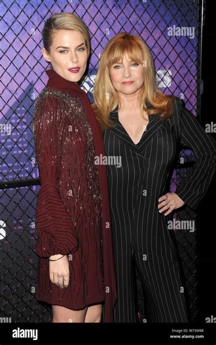 Rebecca De Mornay &ldquo;Jessica Jones&rdquo; Season 2 Premiere in NYC &bull; CelebMafia