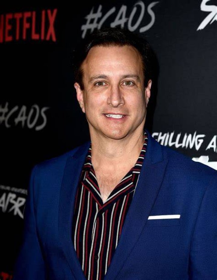 Remember Bronson Pinchot from &lsquo;Perfect Strangers&rsquo;? He Looks AgeDefying