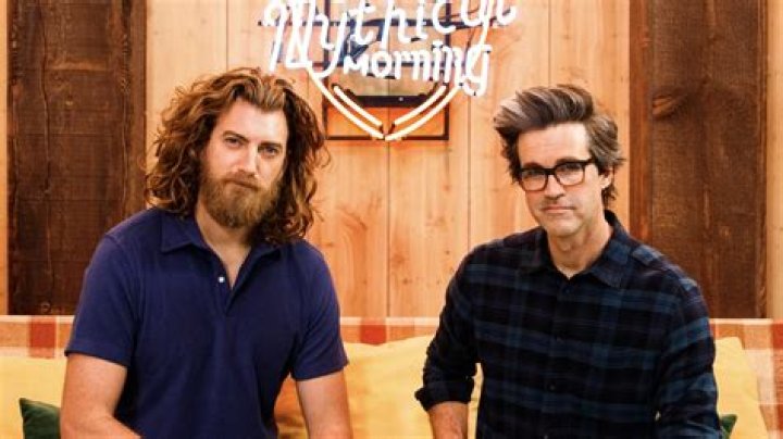Rhett and Link's Family Meet The Wives and Kids of the Comedy Duo