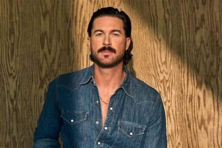 Riley Green&rsquo;s Storytelling Talents Shine Bright on 'If It Wasn&rsquo;t for Trucks' EP American