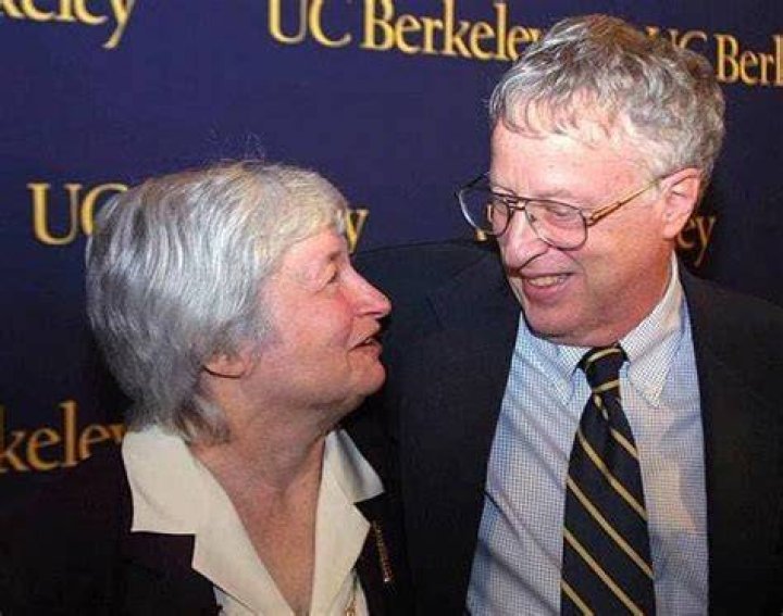 Robert Akerlof Wife, Age, Wikipedia, Net Worth: Janet Yellen Son