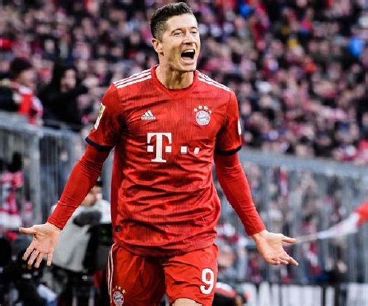 Robert Lewandowski facts 10 things you didn't know about Bayern Munich