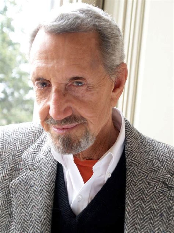 Roy Richard Scheider Net Worth September 2023, Salary, Age, Siblings