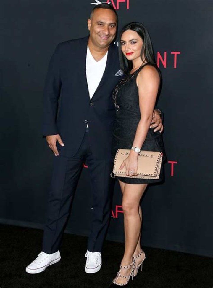 Russell Peters seems happy with his current relationship with Ruzanna