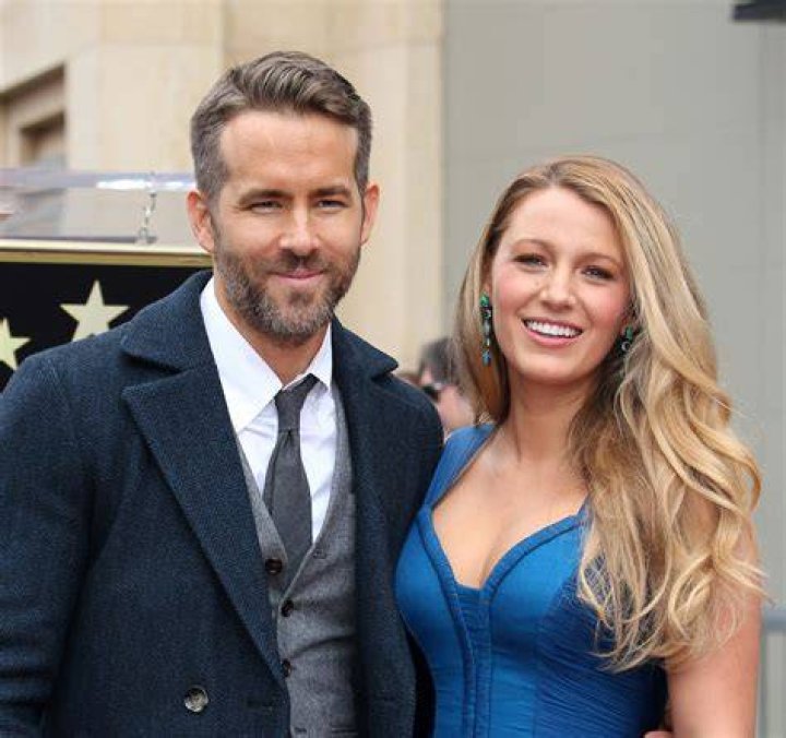 Ryan Reynolds 2024 Wife, net worth, tattoos, smoking & body facts Taddlr