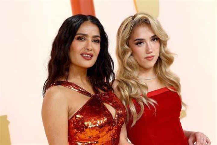 Salma Hayek and Her Daughter, Valentina Pictures POPSUGAR Latina