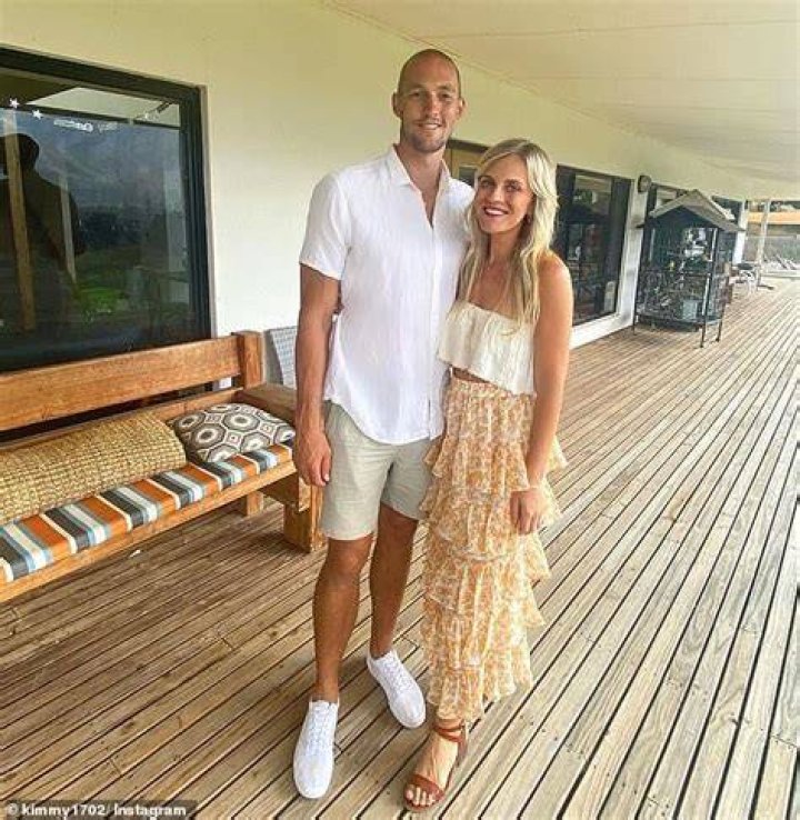 Sam Reid Wife