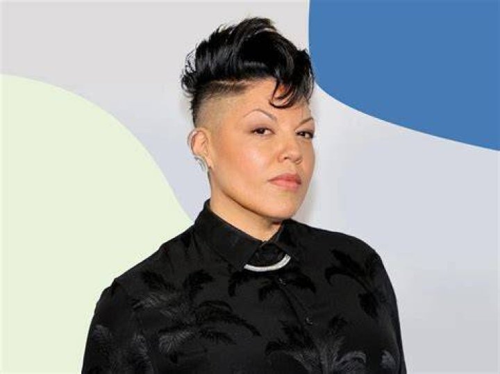 Sara Ram&iacute;rez Net Worth 2022, Age, Husband, Children, Height, Family