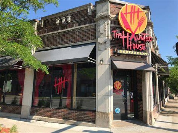 Scary good Cleveland Heights&rsquo; new The Haunted House restaurant opening
