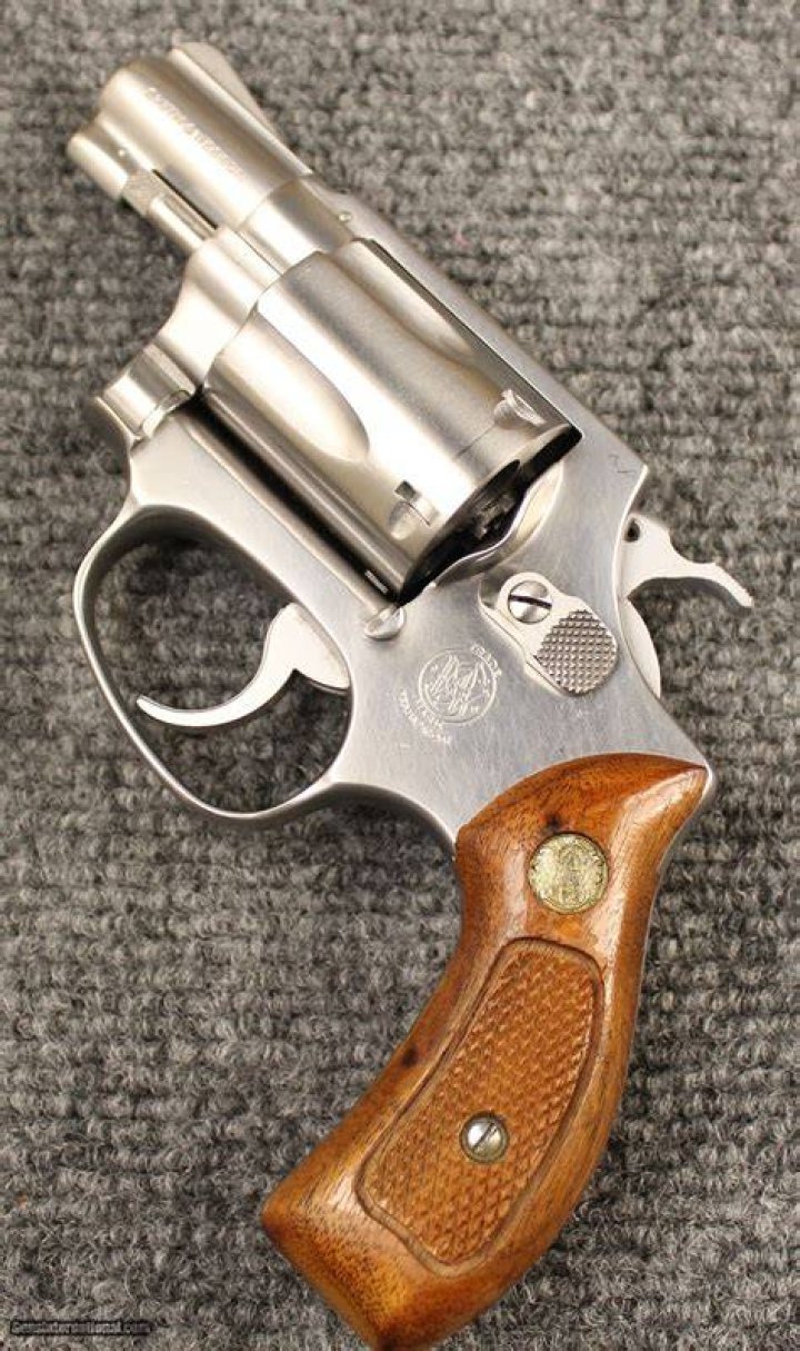 SMITH & WESSON MODEL 60 STAINLESS CHIEFS SPECIAL 38 SPL. &mdash; Steve