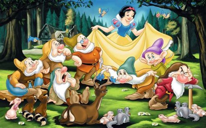 Snow White & the 7 dwarfs!!! craibas.al.gov.br