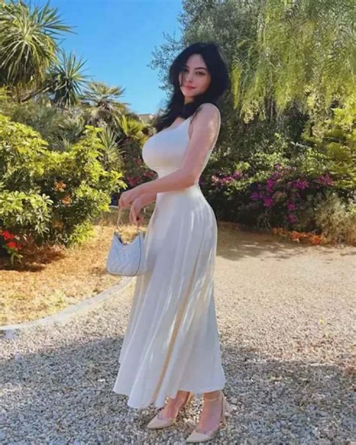 Sofia Mina Delle Cave Bio Age Wiki Models Biography Daftsex Hd My XXX