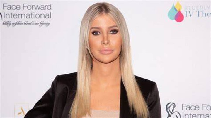 Sophia Hutchins Net Worth Inside Her Impressive Fortune Star Worth