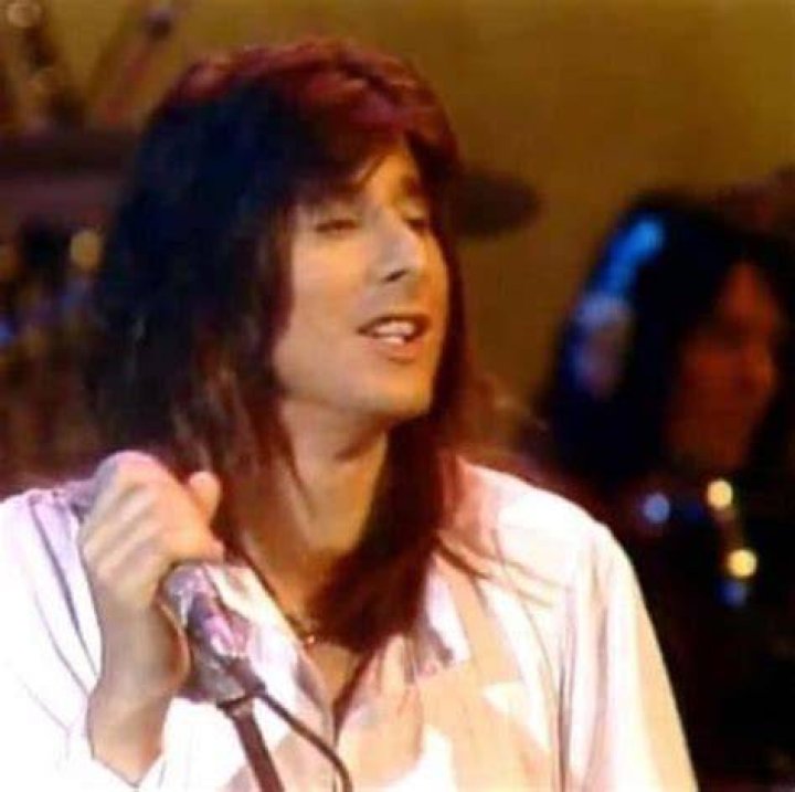 Steve Perry: The Legendary Voice Of Journey