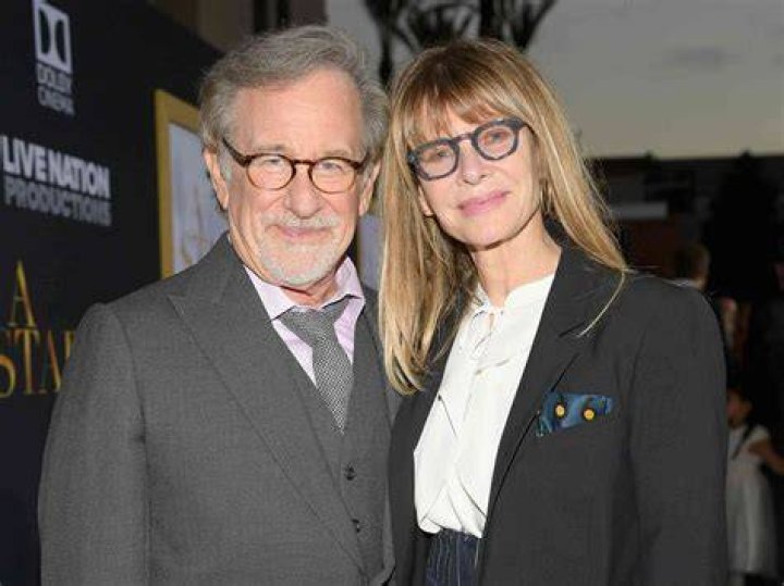 Steven Spielberg&rsquo;s Wife Learn About Kate Capshaw & His Ex, Amy Irving