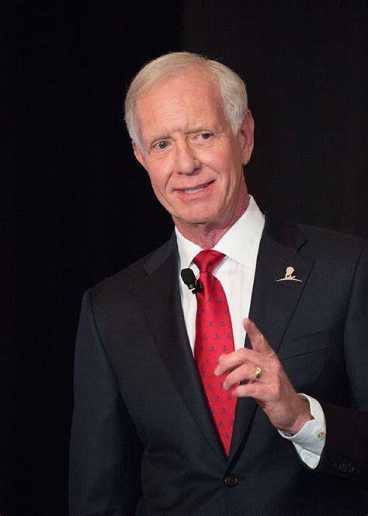 Sullenberger Weighs in on Drone Registration Public Reaction DRONELIFE