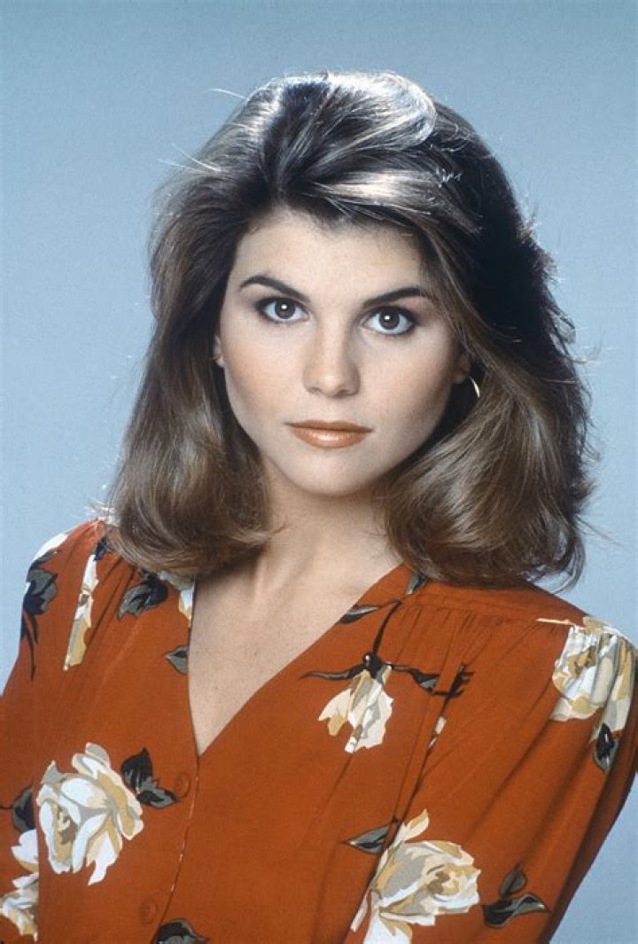 The Astonishing Transformation Of Young Lori Loughlin