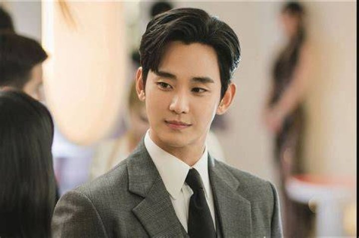 The Buzz About Kim Soo Hyun: Inside The Actor's World