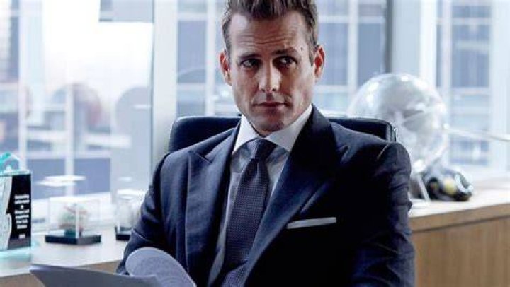 The Definitive Guide To Harvey Specter's Age In "Suits"