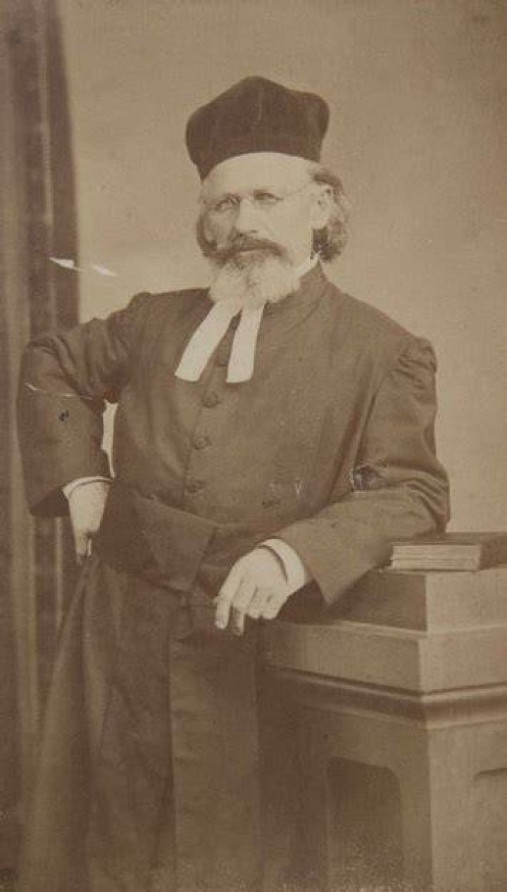 The Extraordinary Life Of Mayer Samuel Weisz, Renowned Scholar And Holocaust Survivor
