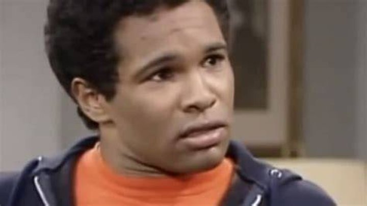 The Former Cosby Show Star Who Now Works At Trader Joe's ·