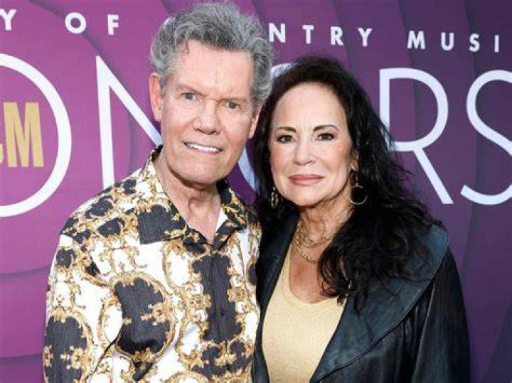 The Incomparable Mary Davis And Randy Travis: A Country Music Legacy