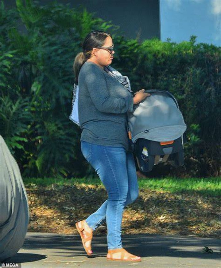 The Latest On Justin And Sydney Simpson Today