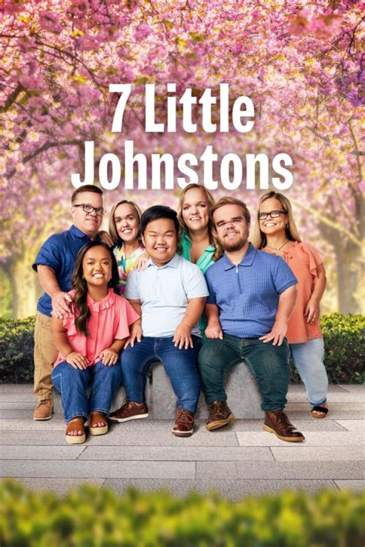 The Little Johnstons: A Journey Of Love And Acceptance For A Dwarf Baby
