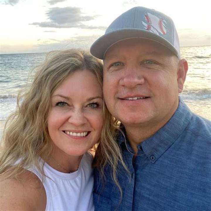 The Private Life Of Leslie: Robert Hight's Wife