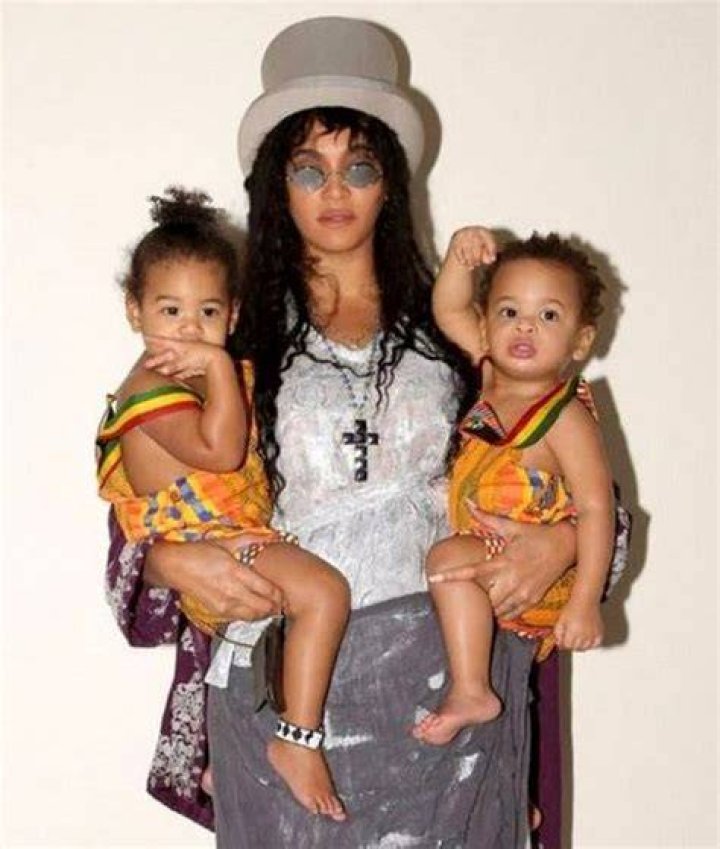 The Significant Age Of Sir And Rumi Carter