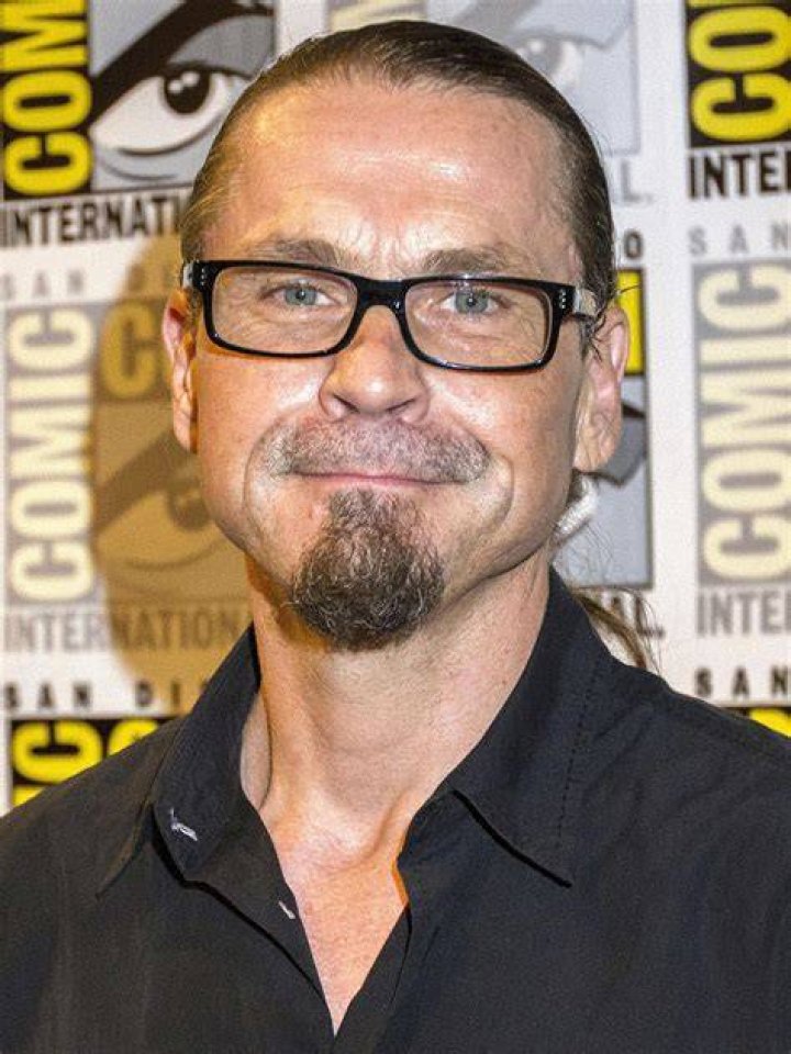 The Ultimate Guide To Kurt Sutter: Biography, Shows, And More