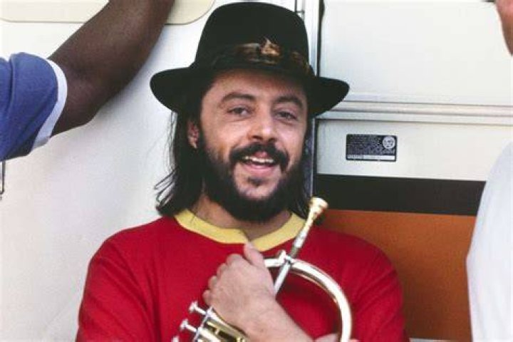 The Untold Story Of Chuck Mangione's First Wife: An Unforgettable Journey