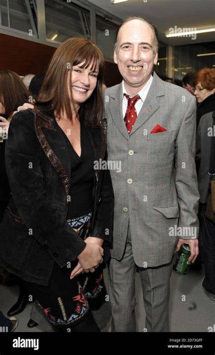 The Untold Truth About Mick Jones' Wife