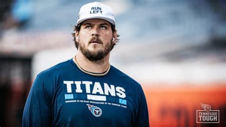 Titans LT Taylor Lewan &ldquo;I Owe it to This Team to be a Better Leader&rdquo;
