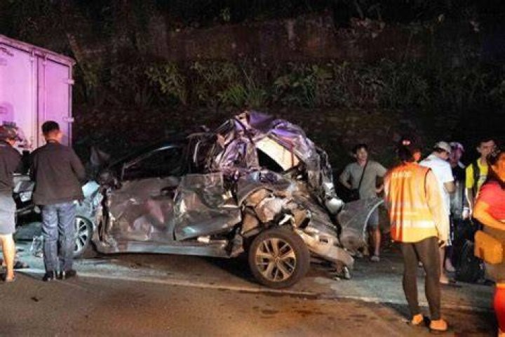 Tragic Car Accident: Linda Thompson Rushed To Critical Condition