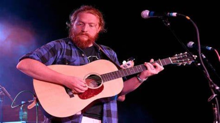 Tyler Childers Bio (Wiki) ·