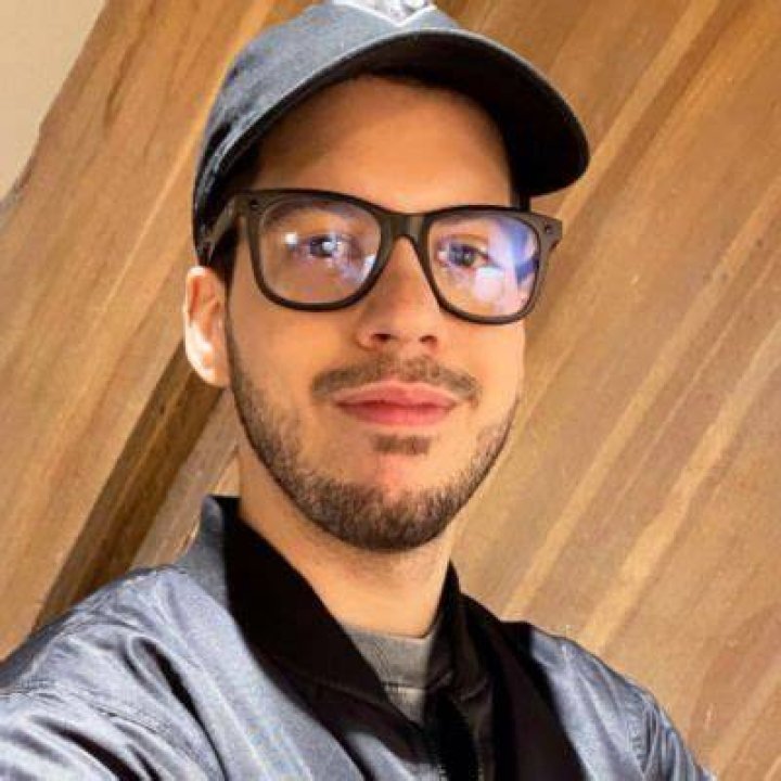 Typicalgamer Bio Age Net Worth Single Nationality Career Height Gambaran
