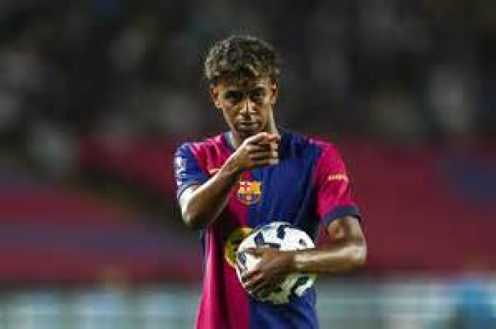 Un jugador del Bar&ccedil;a ja no jugar&agrave; amb el primer equip. Lamine Yamal