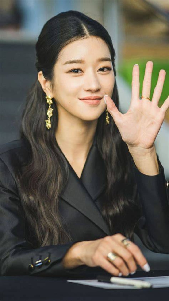 Un Veiling Seo Ye-Ji's Captivating 2024 K-Drama