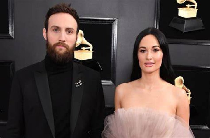 Uncover The Untold Reasons Behind Kacey Musgraves' Divorce