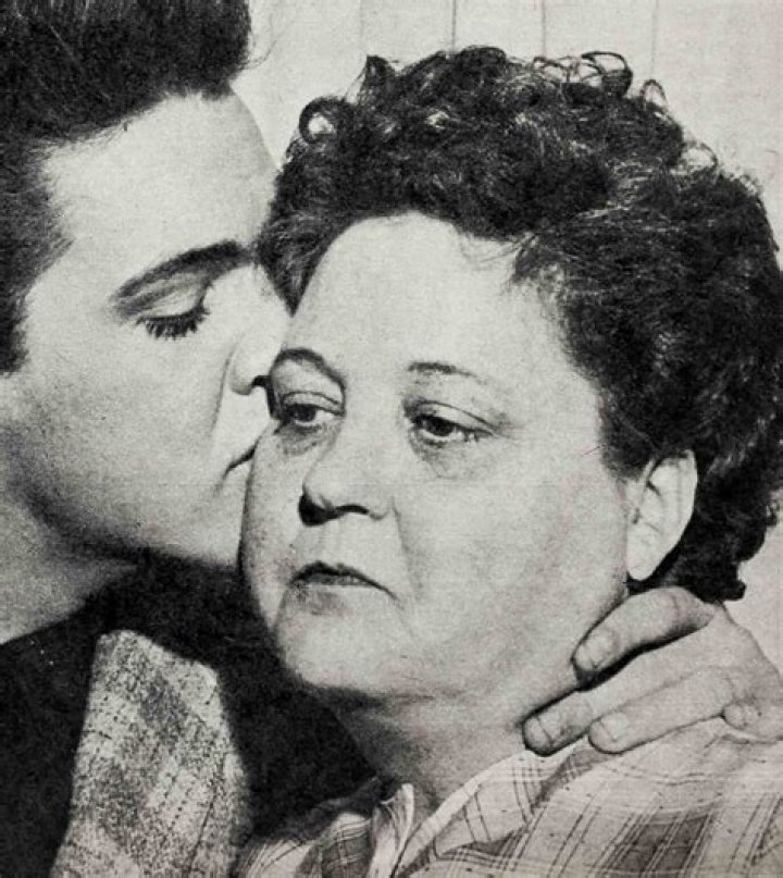 Understanding The Tragic Death Of Gladys Presley: Impact And Legacy